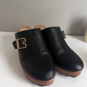 Dr. Scholl's Black Leather Clogs with Buckle